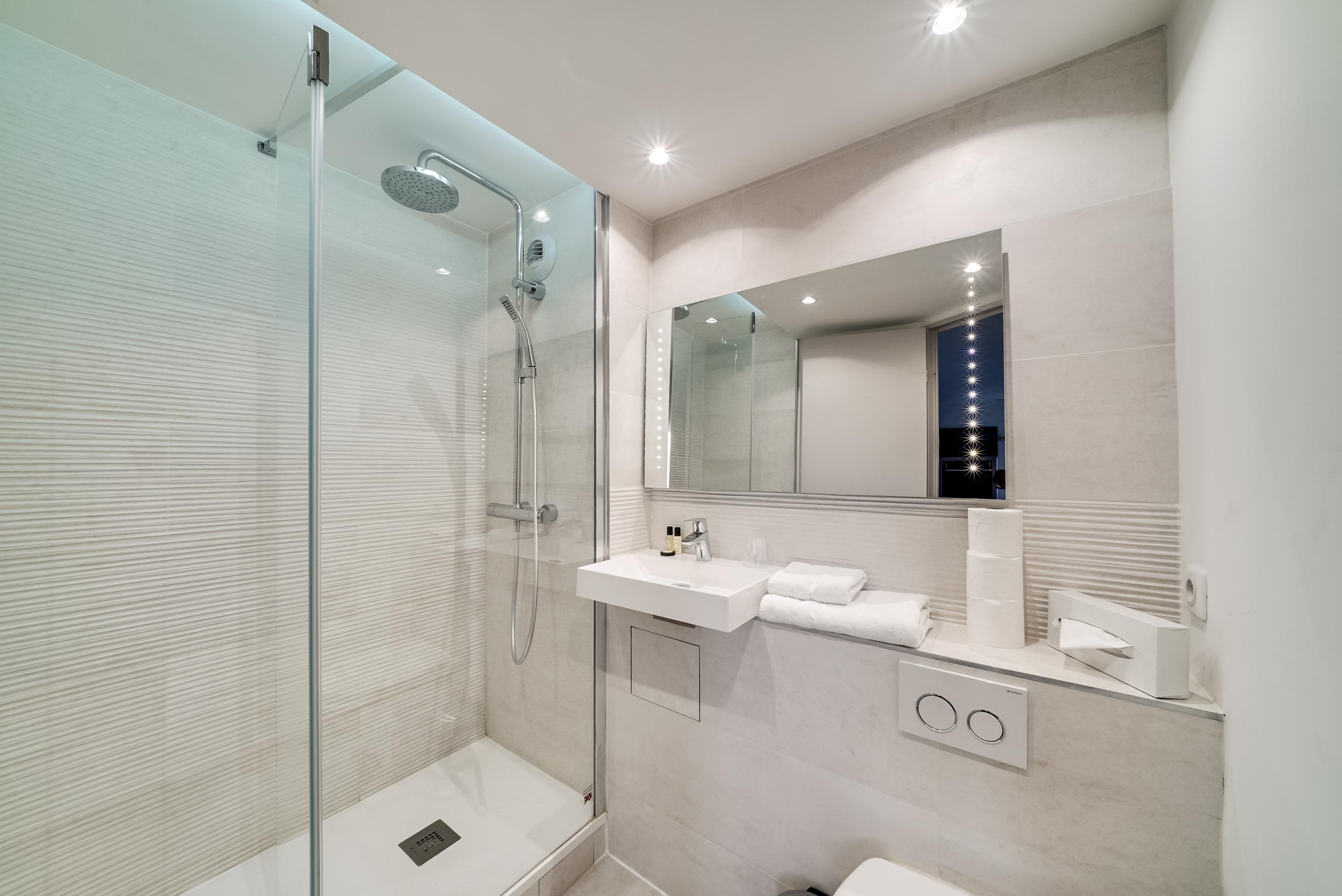 Hotel L'Amandier Nanterre Luaran gambar